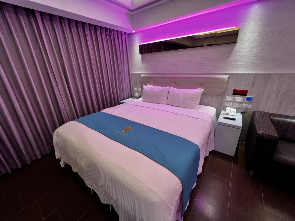 King Motel王者 桃園市旅館177號 Εξωτερικό φωτογραφία