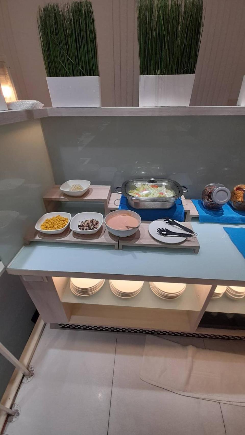 King Motel王者 桃園市旅館177號 Εξωτερικό φωτογραφία