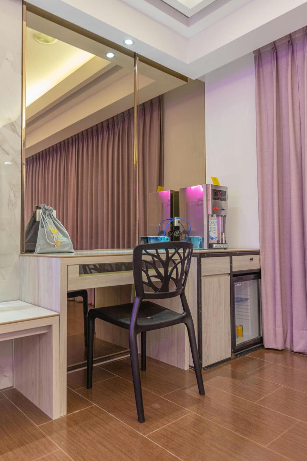 King Motel王者 桃園市旅館177號 Εξωτερικό φωτογραφία