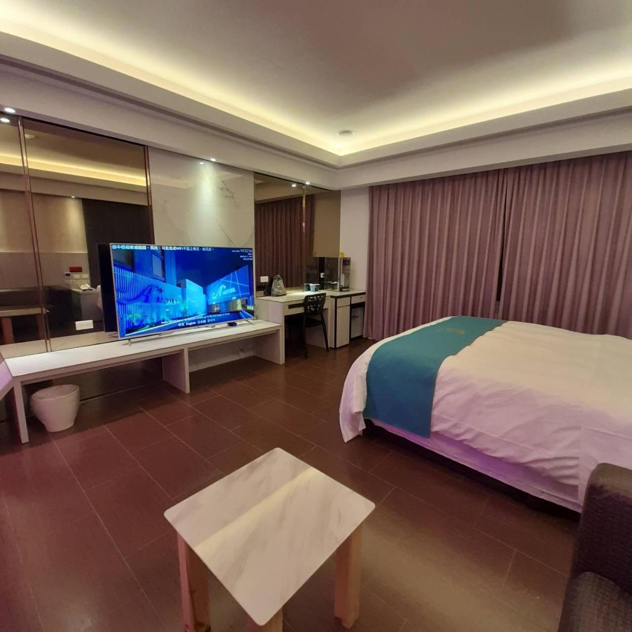King Motel王者 桃園市旅館177號 Εξωτερικό φωτογραφία